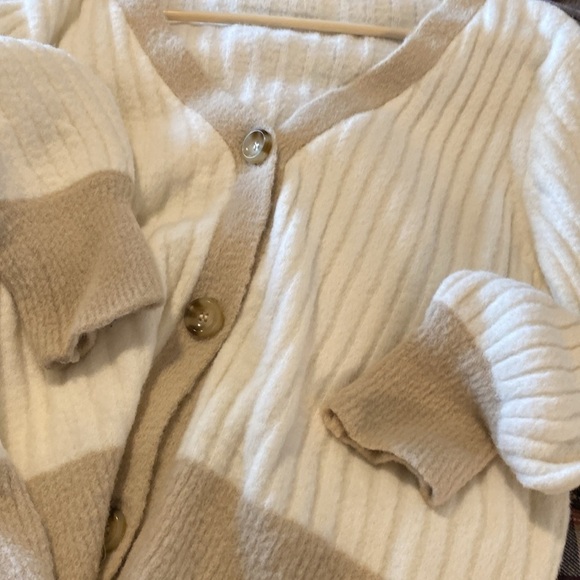 Jessica Simpson nylon uber soft button up cream and sand ribbed sweater shirt M - Picture 6 of 8